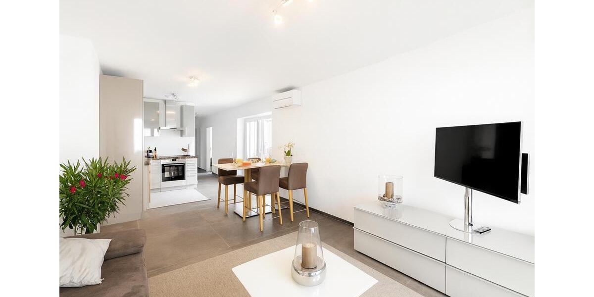 Voll möblierte 2-Zimmer-Luxuswohnung mit Garten & Außenstellplatz in Frankfurt-Preungesheim 2 zimmer