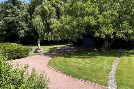 Haus Bruchköbel Oberissigheim - 8 Zimmer, 329 m&sup2;, 1.595.000&euro; | Angebot:25356349