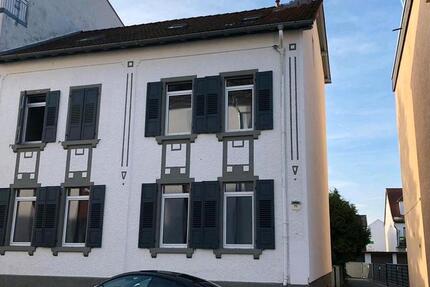 Haus Mühlheim am Main - 15 Zimmer, 430 m&sup2;, 1.400.000&euro; | Angebot:27235586
