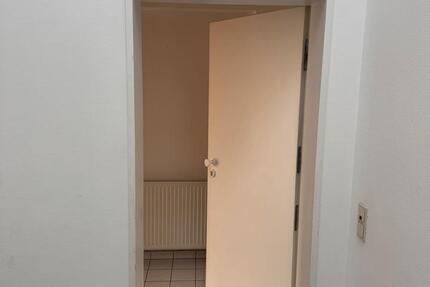 Wohnung Griesheim - 2.5 Zimmer, 73 m&sup2;, 1.200&euro; | Angebot:26424110