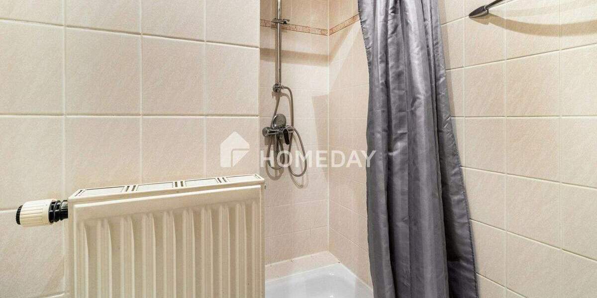 Mehrfamilienhaus, Wohnhaus Frankfurt Griesheim - 8 Zimmer, 175 m&sup2;, 399.000&euro; | Angebot:25677737