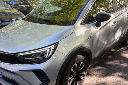 Opel Crossland (X) 146.000 km 8.925 &euro; Hofheim am Taunus 65719