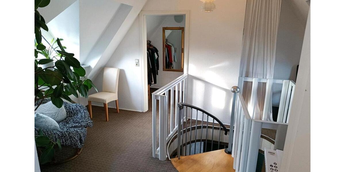 Maisonettenwohnung Altenstadt - 4 Zimmer, 212 m&sup2;, 1.200&euro; | Angebot:25627005