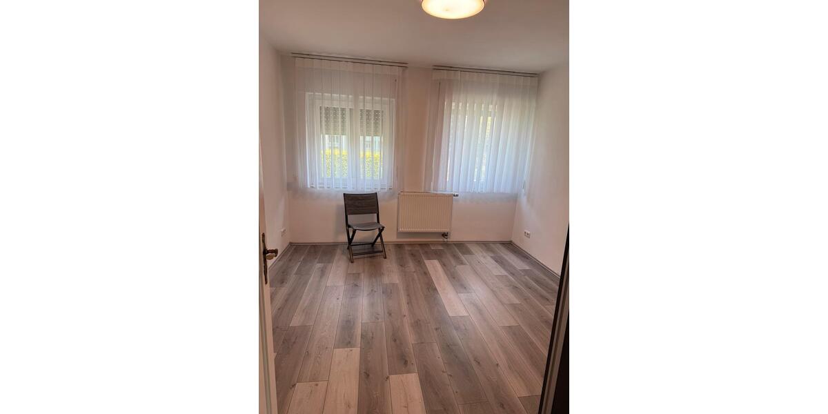 Erdgeschoßwohnung Bad Homburg vor der Höhe Gonzenheim - 3 Zimmer, 65 m&sup2;, 1.263&euro; | Angebot:26526946