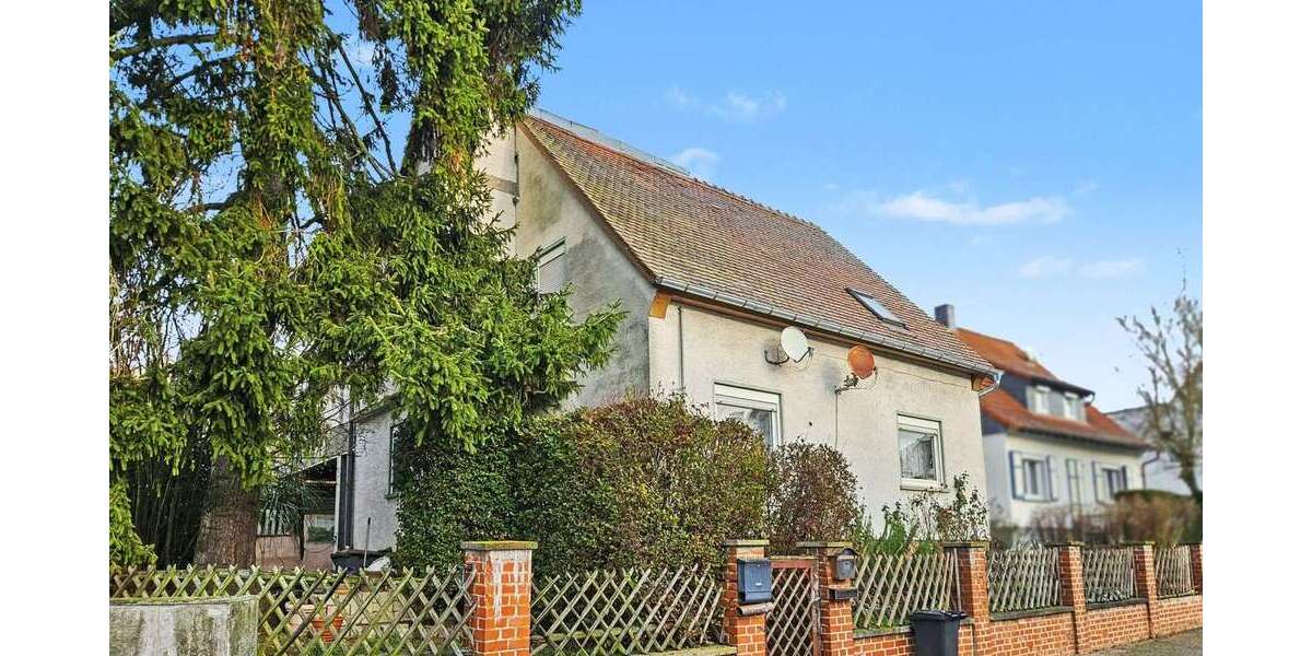 Wohnung zum Kaufen in Nidderau 189.999 € 120.08 m² 5 zimmer