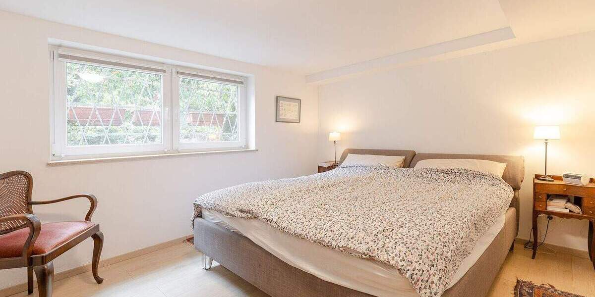 Reihenendhaus Frankfurt am Main Praunheim - 7 Zimmer, 160 m&sup2;, 1.050.000&euro; | Angebot:25663761