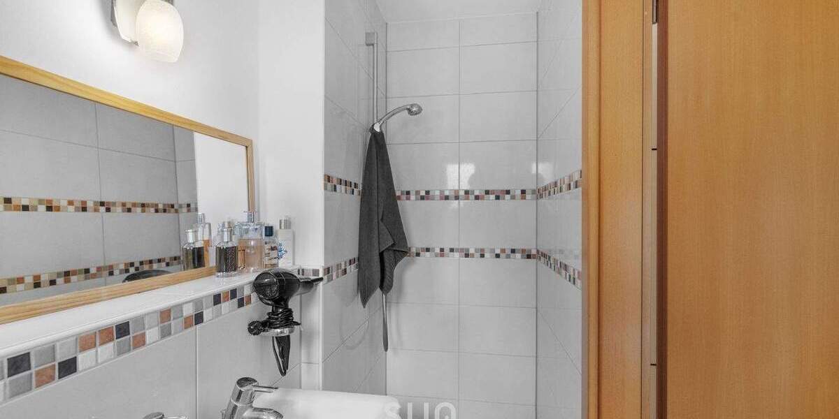 Reihenmittelhaus Frankfurt am Main Kalbach-Riedberg - 6 Zimmer, 160 m&sup2;, 1.150.000&euro; | Angebot:25691061