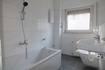 Frisch renovierte 3 Zimmer Wohnung mit ca. 75m² Wohnfläche mit Balkon und Garage - Appartement Nauheim | Angebot:26101851