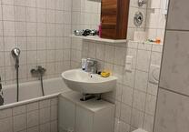 Vermiete Ein Zimmer für 1 Monate( 1 Juni-30 Juni )
