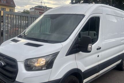 Ford Transit 250.000 km 6.990 € Frankfurt am Main 65933