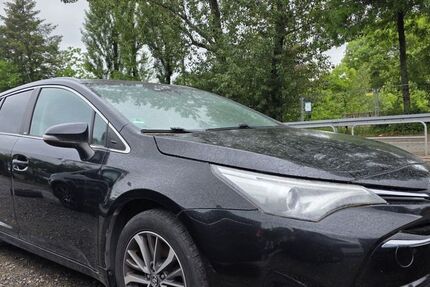 Toyota Avensis 224.000 km 4.790 &euro; Frankfurt am Main 60486