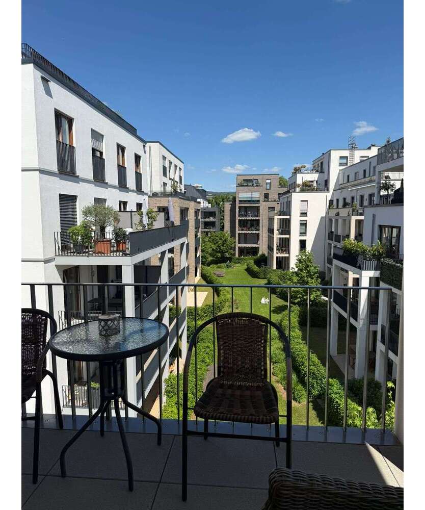 Wohnung zum Mieten in Wiesbaden, 3.900 € 150 m²