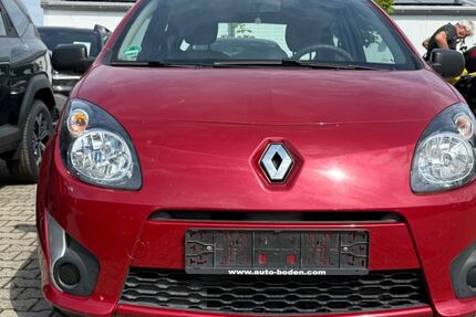 Renault Twingo 124.682 km 2.999 &euro; Kelkheim 65779