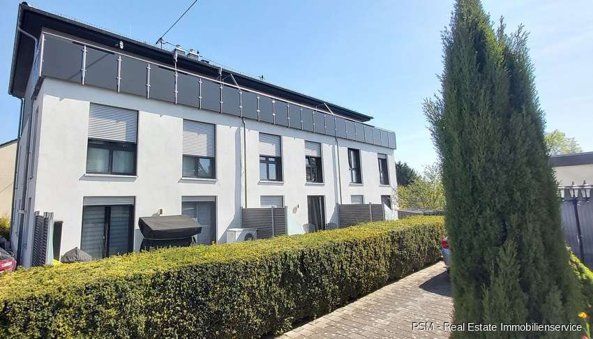 Haus zum Kaufen in Flörsheim Weilbach 695.000 € 220 m²