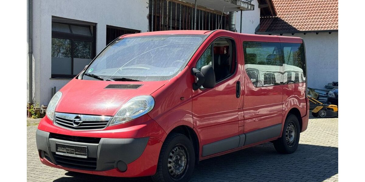 Opel Vivaro 202.977 km 8.500 &euro; Dieburg 64807