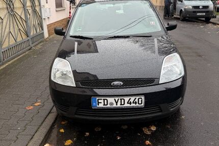 Ford Fiesta 82.000 km 1.300 € Sindlingen 65931