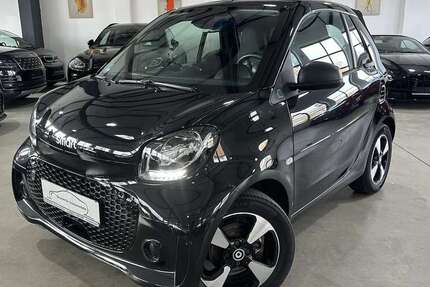 Smart forTwo 43.288 km 10.990 € Frankfurt am Main 60386