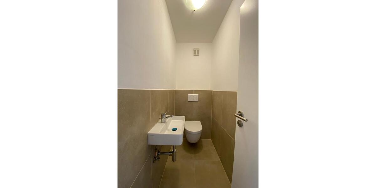 Etagenwohnung Frankfurt am Main Mitte-Nord - 1 Zimmer, 40 m&sup2;, 540&euro; | Angebot:26693073