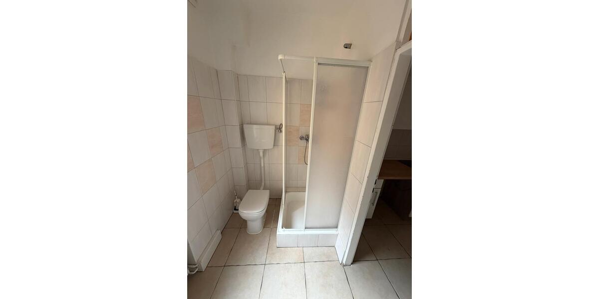 Erdgeschoßwohnung Frankfurt am Main West - 1 Zimmer, 20 m&sup2;, 750&euro; | Angebot:25718519