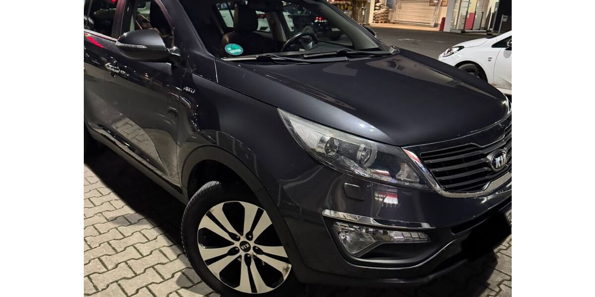 Kia Sportage 153.000 km 8.750 &euro; Mainhausen 63533