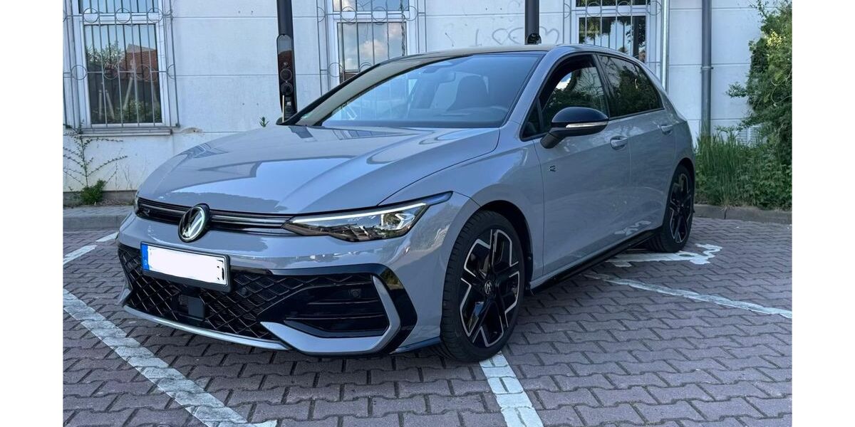 VW Golf 14.900 km 36.000 &euro; Frankfurt am Main 60388