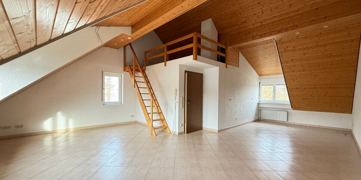 Schwalbach: Reihenendhaus mit viel Platz und großem Garten für Ihre Familie - Reihenendhaus Schwalbach | Angebot:23570297