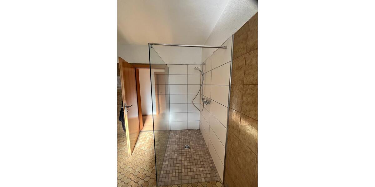 Bungalow Niddatal - 9 Zimmer, 292 m&sup2;, 649.000&euro; | Angebot:26597873