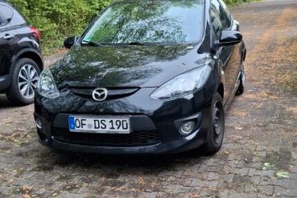 Mazda 2 212.000 km 1.950 &euro; Offenbach 63071