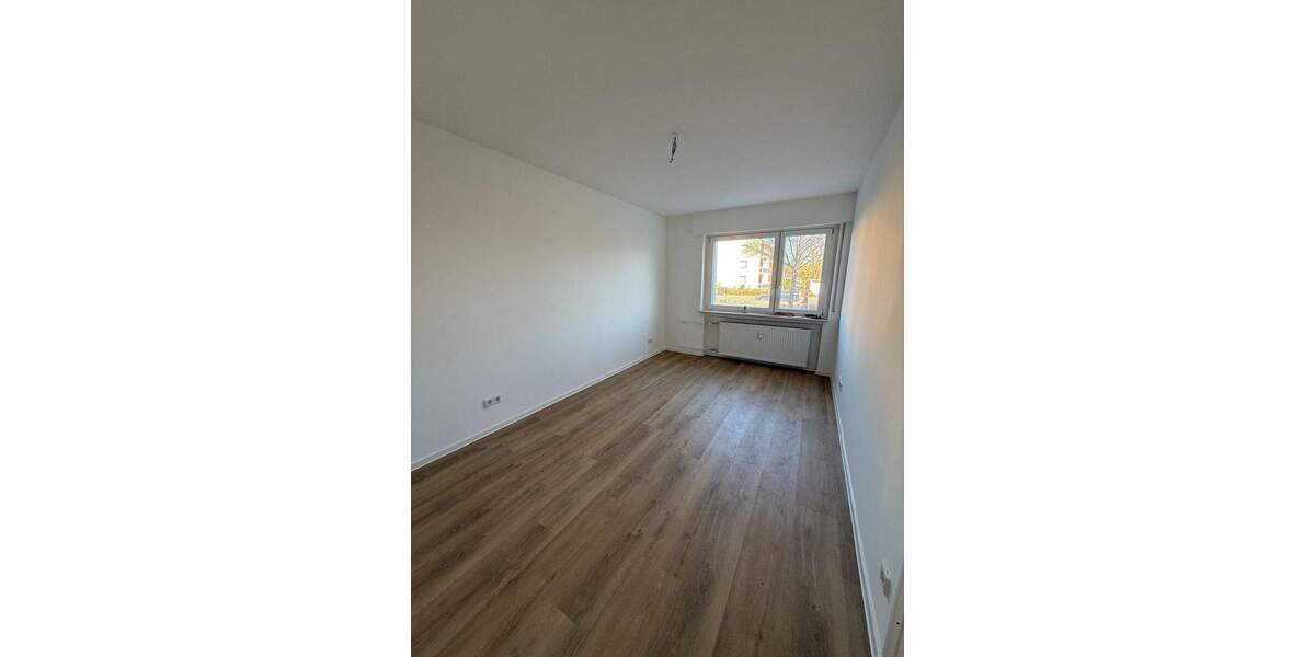 Etagenwohnung Rüsselsheim am Main Rüsselsheim - 2 Zimmer, 77 m&sup2;, 1.050&euro; | Angebot:25771461