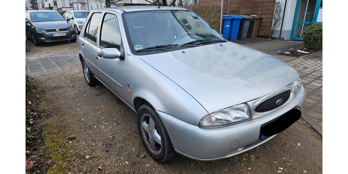 Ford Fiesta 54.848 km 2.700 &euro; Mühlheim am Main 63165