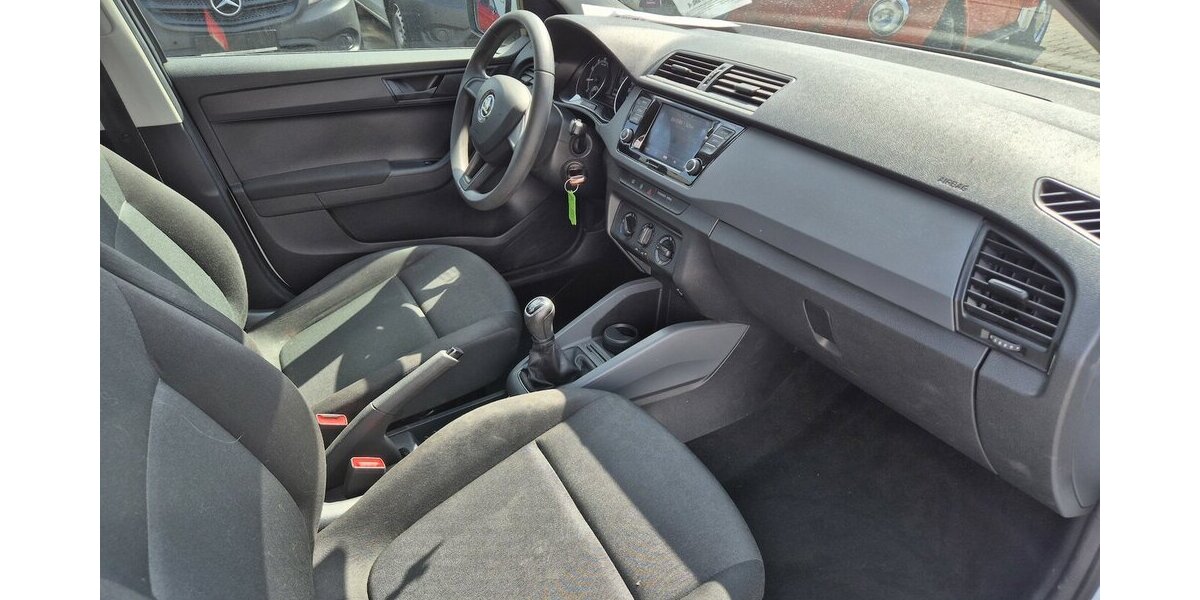 Skoda Fabia Cool Plus 127.420 km 7.490 &euro; Rodgau 63110