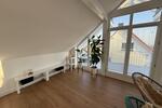 Dachgeschoßwohnung Friedrichsdorf - 2 Zimmer, 60 m&sup2;, 1.100&euro; | Angebot:25919026