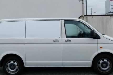 VW T5 Transporter 306.000 km 3.700 &euro; Rosbach v.d.H. 61191