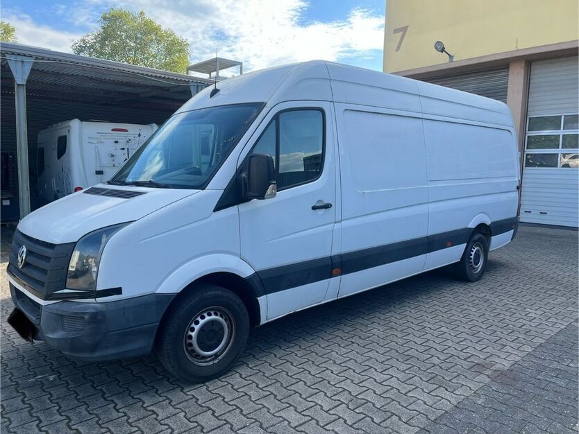 VW Crafter 155.000 km 6.990 € Frankfurt am Main 65933