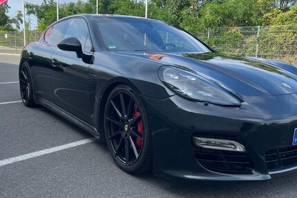 Porsche Panamera 268.523 km 21.900 &euro; Trebur 65468