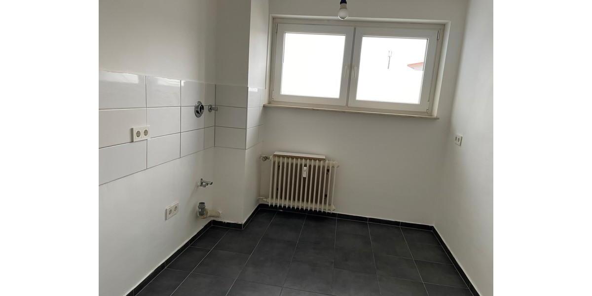 Etagenwohnung Frankfurt am Main Oberrad - 4 Zimmer, 98 m&sup2;, 1.393&euro; | Angebot:26336729
