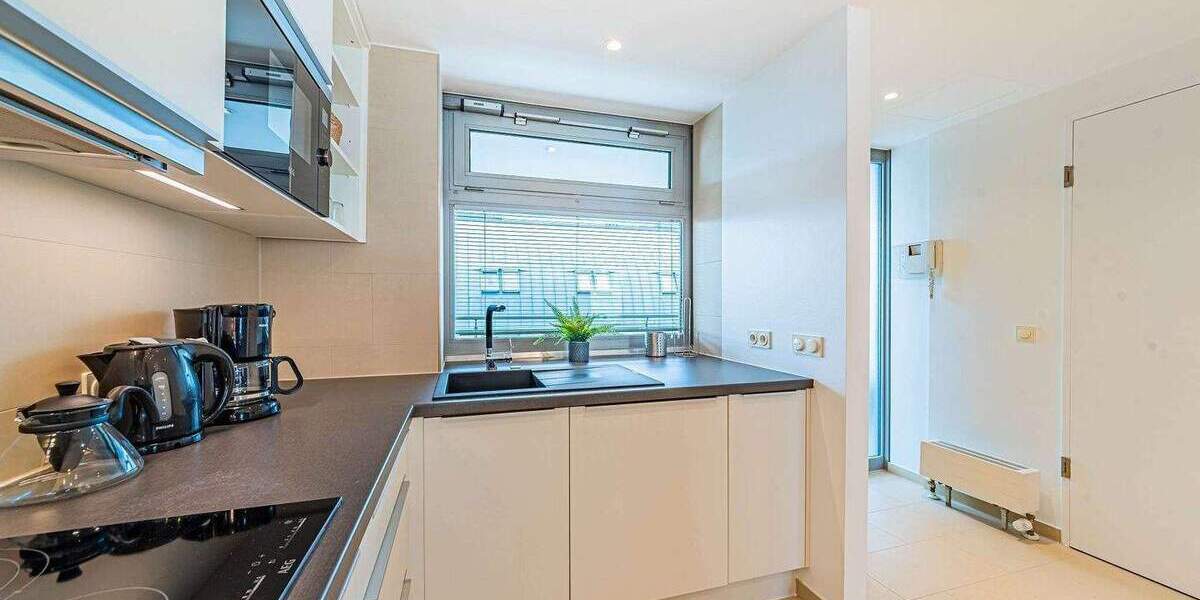 Etagenwohnung Frankfurt am Main Bahnhofsviertel - 2 Zimmer, 65 m&sup2;, 2.340&euro; | Angebot:24593862