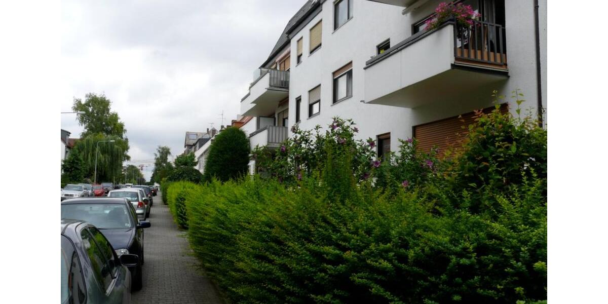 Schöne möblierte 2-Zimmer Wohnung mit Balkon und Garage 2 zimmer