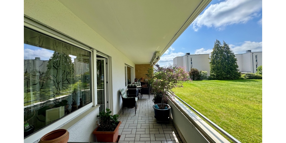 Oberursel: Kapitalanlage! Großzügige 5-Zimmerwohnung in absoluter Ruhe- und Sonnenlage! - Etagenwohnung Oberursel | Angebot:26905038
