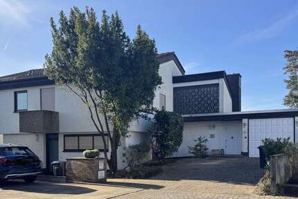 Haus zum Kaufen in Steinbach 1.000.000 € 163 m² 8 zimmer