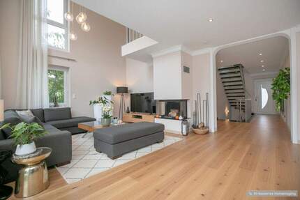 Haus Egelsbach - 6 Zimmer, 216 m&sup2;, 1.190.000&euro; | Angebot:25742876