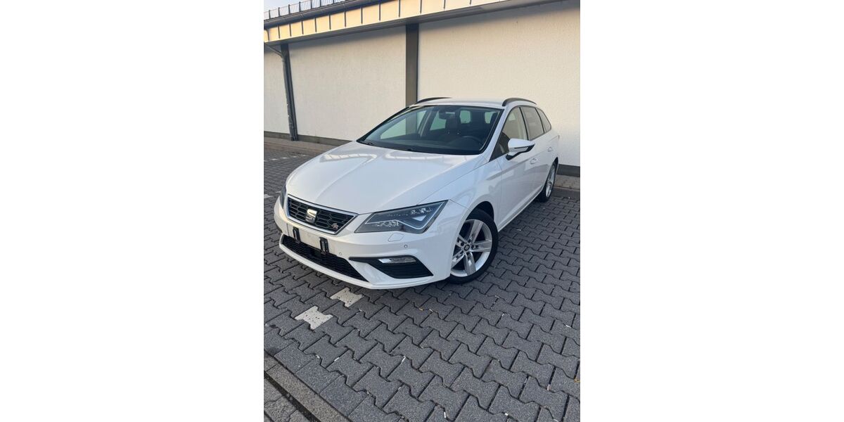 Seat Leon 137.300 km 9.999 &euro; Neuberg 63543