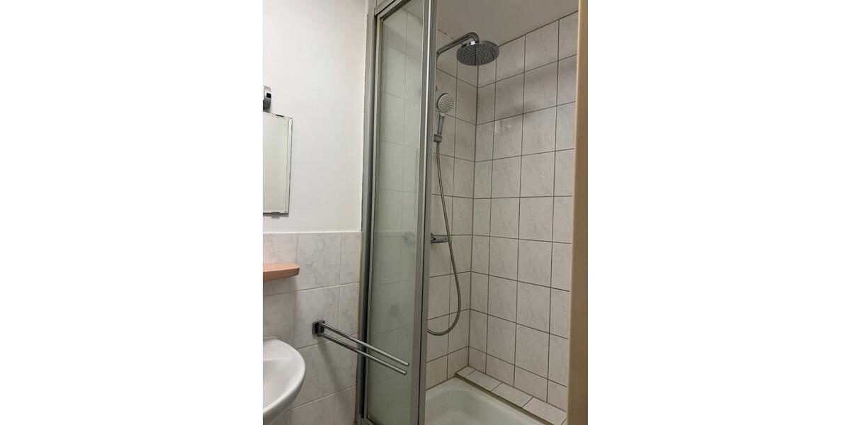 Etagenwohnung Hanau Groß-Steinheim - 2 Zimmer, 85 m&sup2;, 1.200&euro; | Angebot:25225995