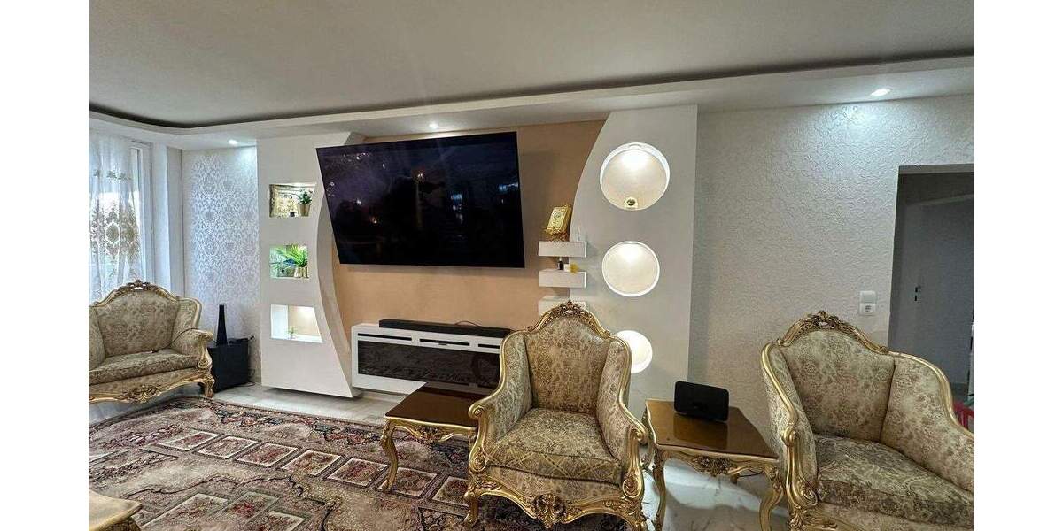 Provisionsfrei Moderne, kernsanierte 3-Zimmer Wohnung *Tiefgarage* Balkon 3 zimmer