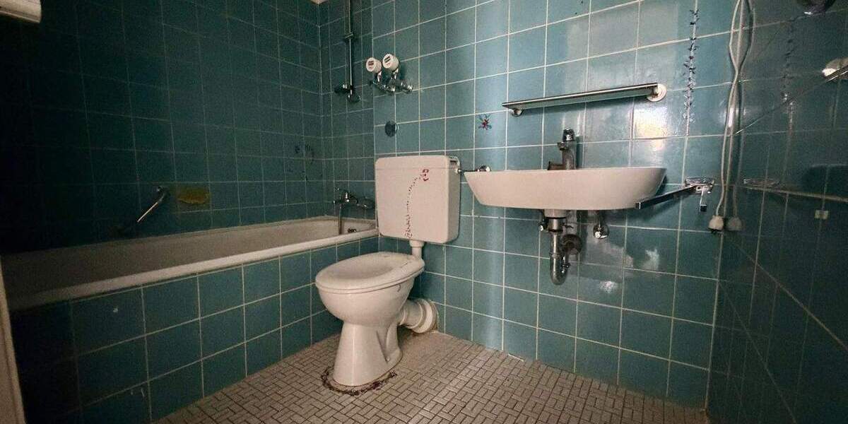 Schöne 3 Zi.-Wohnung mit Terrasse und Einzelgarage in direkter Feldrandlage! 3 zimmer