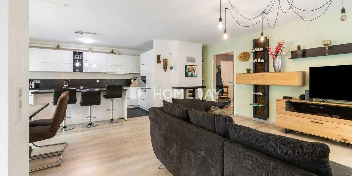 Neuwertige 4-Zimmer-Gartenwohnung mit Townhouse-Feeling, Kamin und verschließbarem TG-Stellplatz 4 zimmer