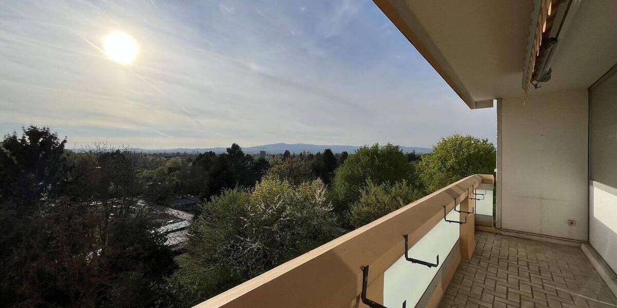 Etagenwohnung Frankfurt am Main Eckenheim - 3 Zimmer, 84 m&sup2;, 299.000&euro; | Angebot:26203912