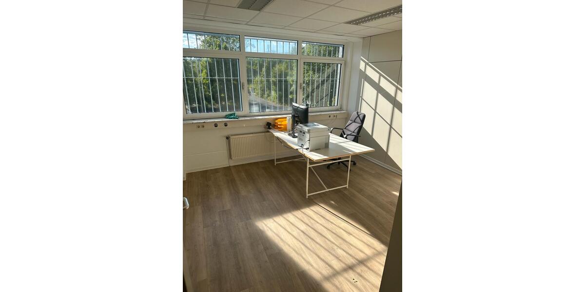 Gewerbeobjekt Frankfurt am Main Bergen-Enkheim - 350&euro; | Angebot:23852445