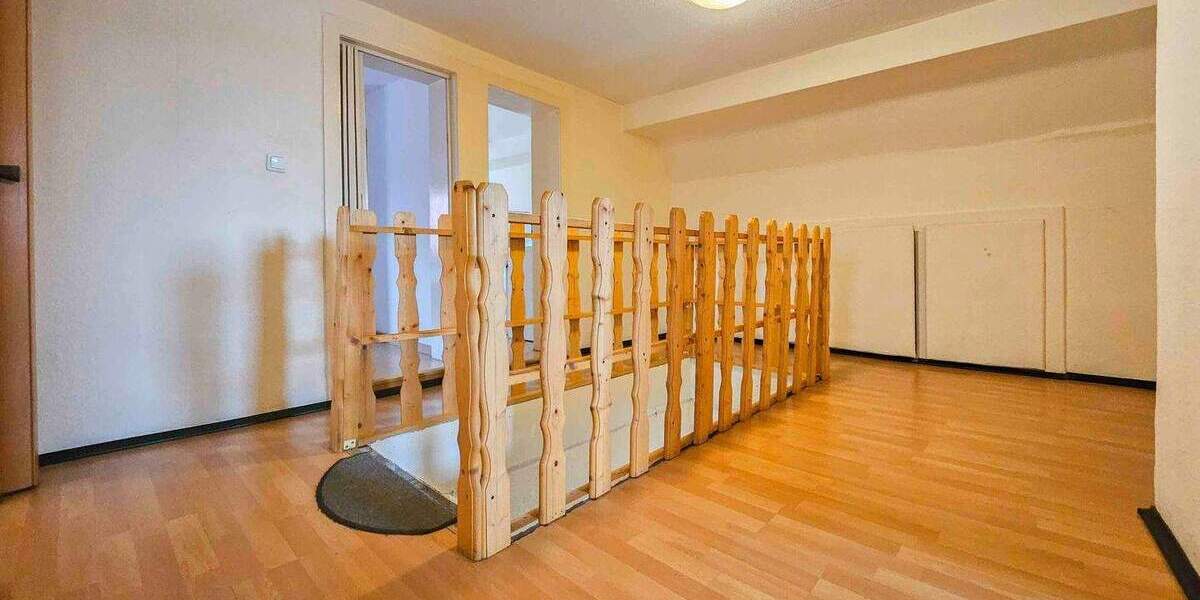 Mehrfamilienhaus, Wohnhaus Groß-Zimmern Zimmern - 9 Zimmer, 399.000&euro; | Angebot:25750415