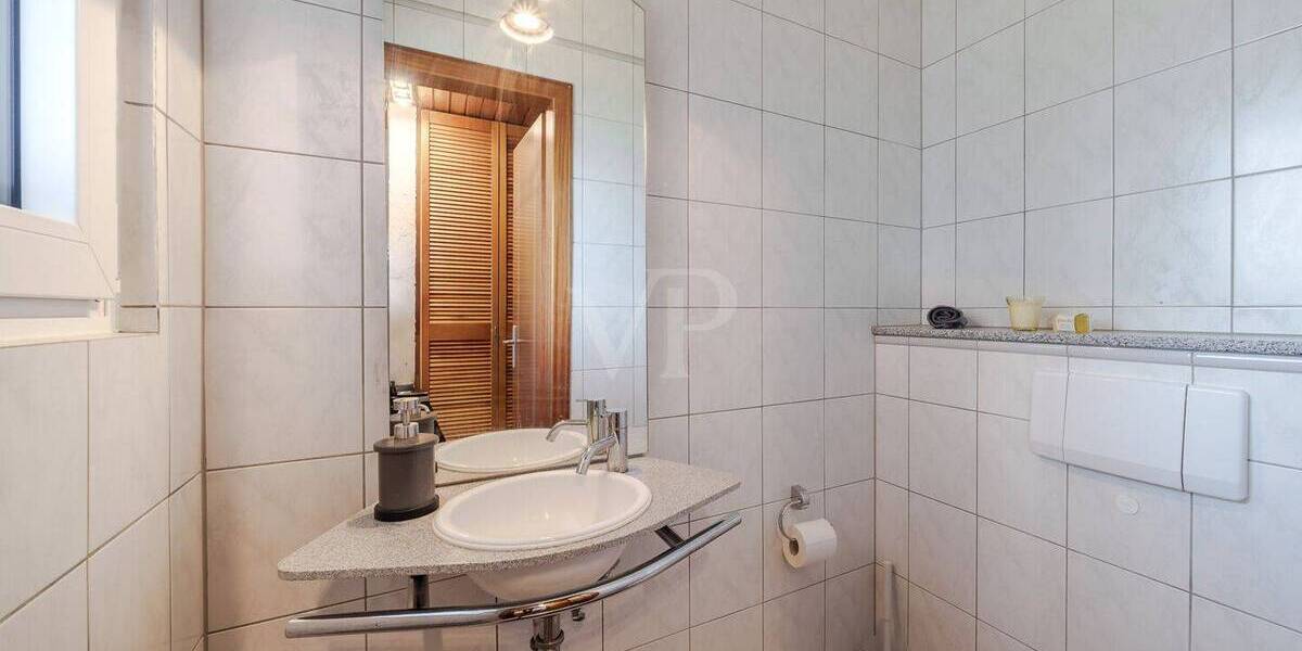 Bungalow Schmitten / Seelenberg Oberreifenberg - 6 Zimmer, 212 m&sup2;, 580.000&euro; | Angebot:26435801